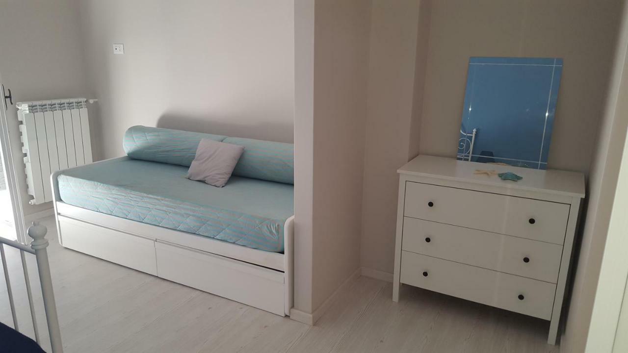 Galu Guest House Гаэта Экстерьер фото